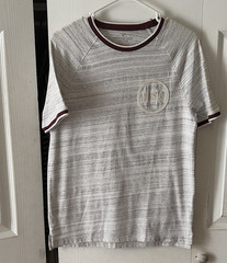 American Eagle Active Flex Men’s Ringer Striped USA Patch Tee M Gray Maroon
