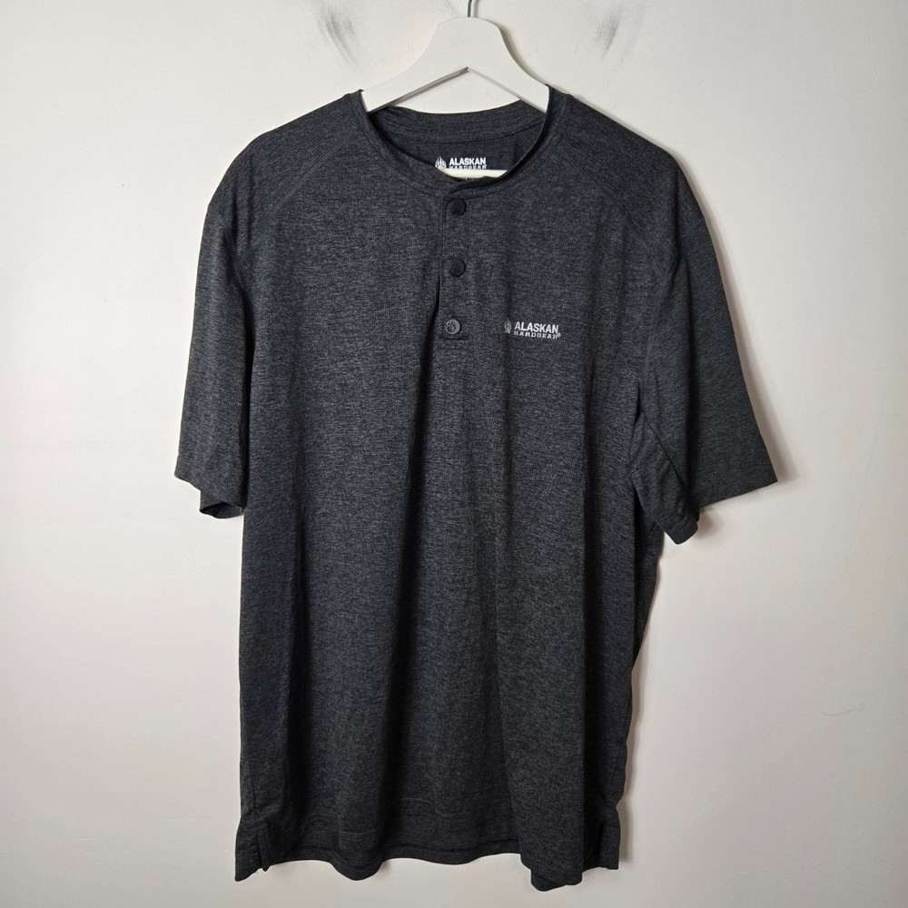 AKHG Duluth Trading Men’s Size L Tun-Dry Standard Fit Short Sleeve Henley Gray