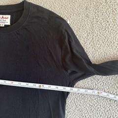 Red Jacket Shirt Mens Medium Black Long Sleeve Crewneck Basic Tee Casual Cotton
