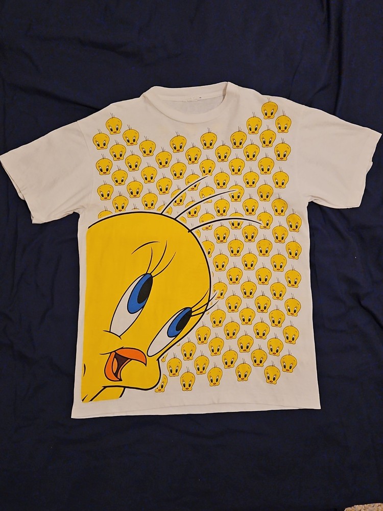 Vintage 1993 Tweety Bird Shirt All Over Print Double Sided Single Stitch Large