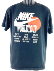 Nike World Tour T-Shirt Black Size Small Swoosh Beaverton Oregon Sportswear Tee