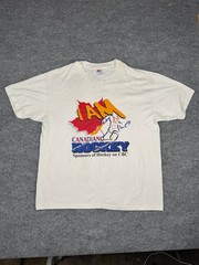 Vintage 90s I Am Canadian Hockey CBC T-Shirt Hanes Heavyweight XL 50/50