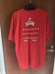 AMAZING c.2005 WALES RUGBY CHAMPIONSHIP T SHIRT GRAND SLAM/TRIPLE CROWN. L.SIZE.