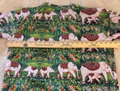 Tommy Vann Short Sleeve T-Shirt Pink Elephants/Green Floral Indian Art To Wear L