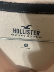 men’s Hollister Must-Have Collection Icon Crew T-Shirt in light pink Size M