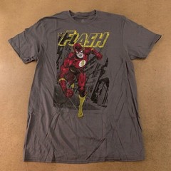 DC Comics The Flash Men’s Size Large Charcoal Gray Graphic Short Sleeve T-Shirt