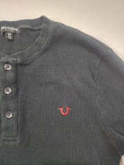 True Religion Thermal Shirt Mens M Black Horseshoe Logo Waffle Knit Henley Neck