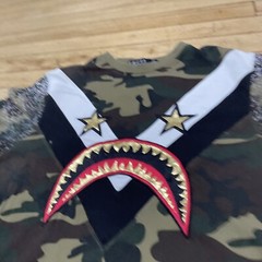 FOCUS Quality Wear T Shirt Mens M Shark Mouth Graphic Tee Camo Green Maxi Star M
