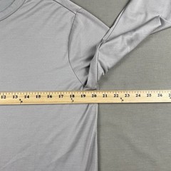 Merino Tech Base Layer Shirt Men’s M Gray Wool Blend Stretch Long Sleeve Hiking