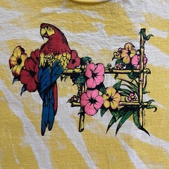 Vtg 1990s Macaw Parrot T Shirt Mens XL Yellow Acid Wash Dye Bird Animals 90s