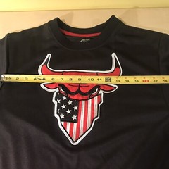 Maxi Milian Chicago Bulls Hockey Sports Mens Jersey Blk/Red Size XL Long Sleeve