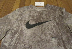 Nike Dri-Fit Heavy Metal Logo Tee T-Shirt Size Large Multi DH0220 033 Brand New