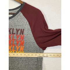 Old Navy Mens Grey Burgundy Brooklyn Raglan Baseball T Shirt Size M