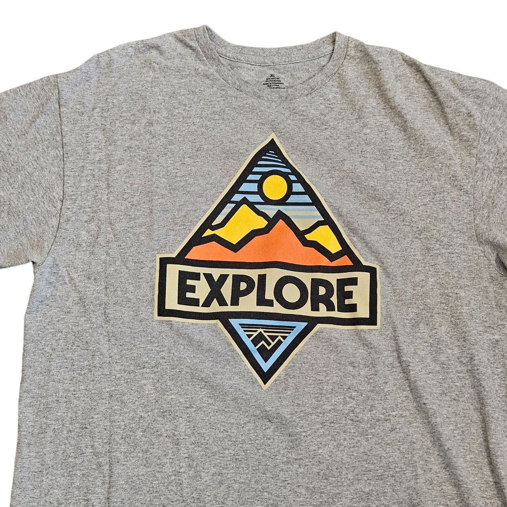 “Explore” Men’s Short Sleeve Cotton Blend Graphic T-Shirt Size XL