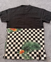 10.Deep Checkered Tropical Panel Men’s T-Shirt L Regular Black Cotton Crew Neck