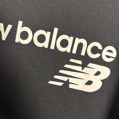 New Balance Men’s Large Graphic T-Shirt Black White Logo Tee Spellout