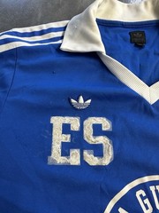Rare Vintage 2005 Adidas EL SALVADOR Originals Football Polo Shirt Medium Blue