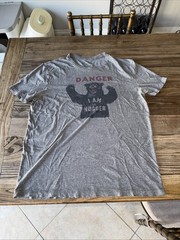 Mens Lucky Brand Danger I Am A Hugger Bear Large T-Shirt