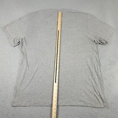 Nike T Shirt Mens Size 2XL Gray Swoosh Casual Short Sleeve Adult *