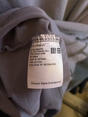UNIQLO METAL GEAR SOLID ARCHIVE GRAPHIC UT T-SHIRT MEDIUM GREY FOX KONAMI