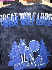 Spirit Jersey Great Wolf Lodge Men 2XL Shirt Long Sleeve Navy Tie Dye Wolf