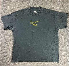 Nike SB Logo T Shirt Black Yellow Men’s Large Loose Fit Skateboarding Tee