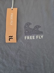 Free Fly Beach Access This Way T-Shirt Men’s Small Blue Graphic Tee