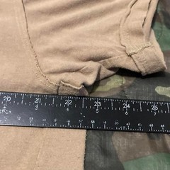 Cremieux tan y2k style tee fleur crest vtg inside out seam L/22.5