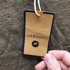 G.H. Bass & Co. Long Sleeve Pocket Tee NWT Men’s S Brown *