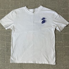 Nike AS Men’s Nike Sportswear Tee WORLD TOUR 2 Sz XL Fits Like Medium