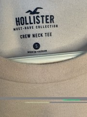HOLLISTER Men’s T Shirt S Pink Hawaiian Flower Pocket 100% Cotton Floral Beach