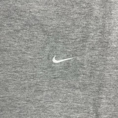 Vintage Nike Shirt Adult XXL Gray Embroidered Swoosh Logo Tee Y2K Casual Men 2XL