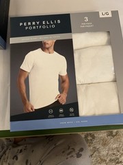 Perry Ellis Portfolio Men’s 3-Pack Crew Neck T-Shirts Short Sleeve White L