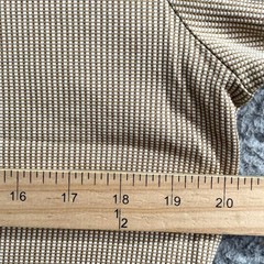 Boss T Shirt Mens Medium Beige Textured Preppy Academia Travel Business Casual
