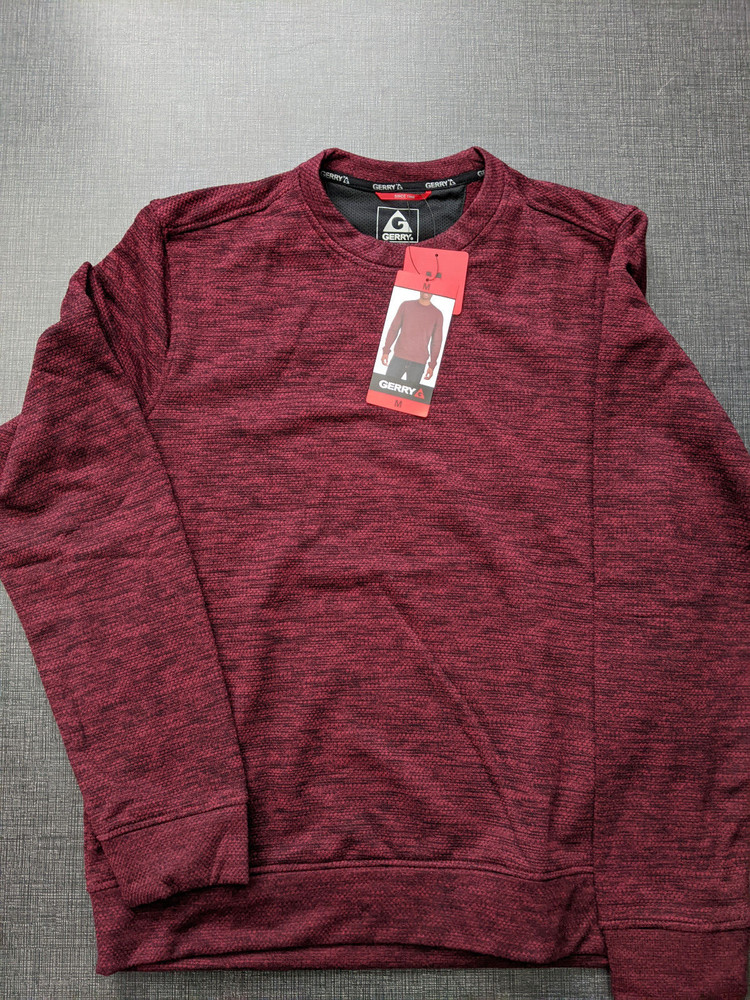 NWT Gerry Men’s Long Sleeve Crew Sweater Size Medium Red