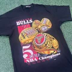 1997 Chicago Bulls T-Shirt 5-Time NBA CHAMPIONSHIP RINGS Vintage