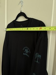 Rip Curl Black Long Sleeve Graphic T-Shirt Men’s Large Palm Tree Standard Fit