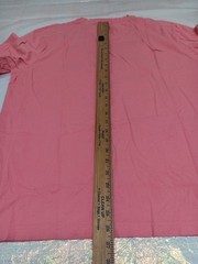 GREG NORMAN MENS LARGE SALMON RED SHORT SLEEVE ALL COTTON TEE WITH SHARK LOGO