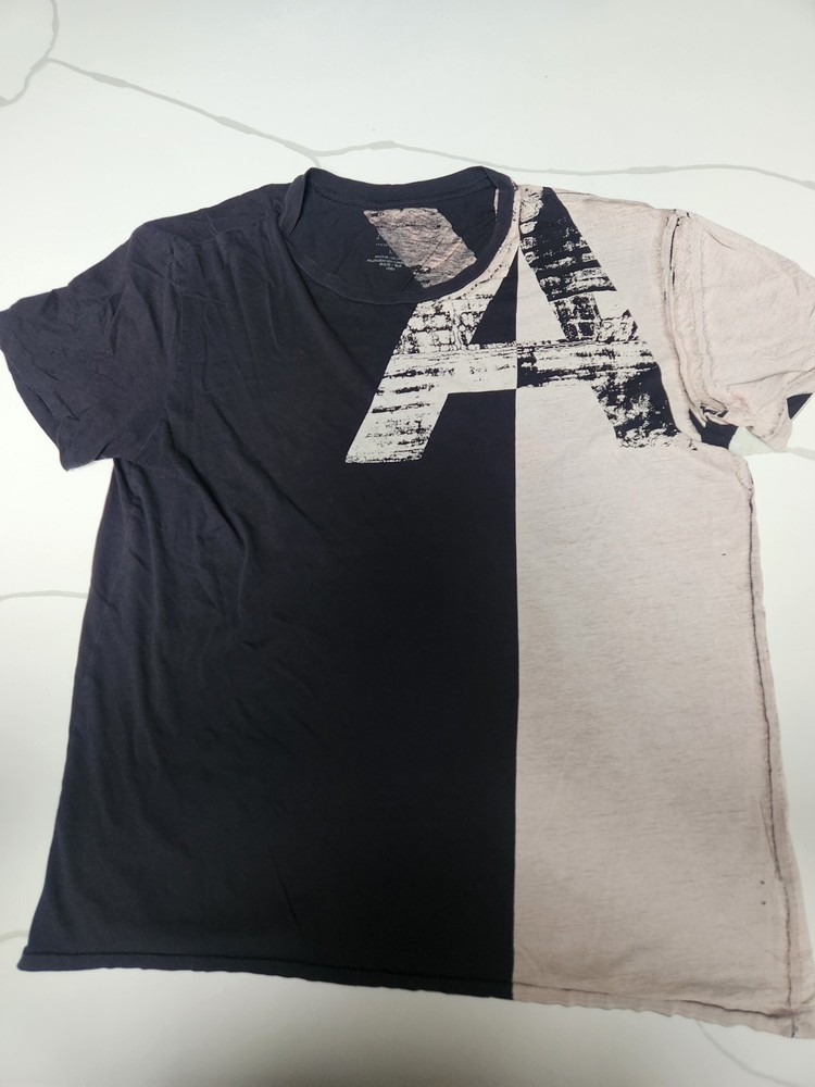 Armani Exchange Mens Black & Gray Graphic Tee- Size Large
