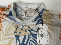 NWT Free Planet Lost in Paradise New Collection Men’s Small Tee Shirt
