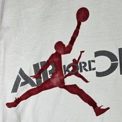 Air Jordan T Shirt Mens Large White Velvet Graphic Basketball MJ 23 NBA