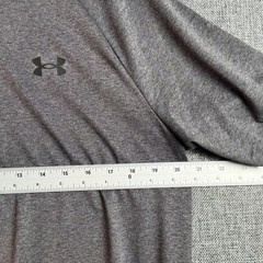 Mens Under Armour Tech 2.0 SS Tee Size M Gray-New With Tags