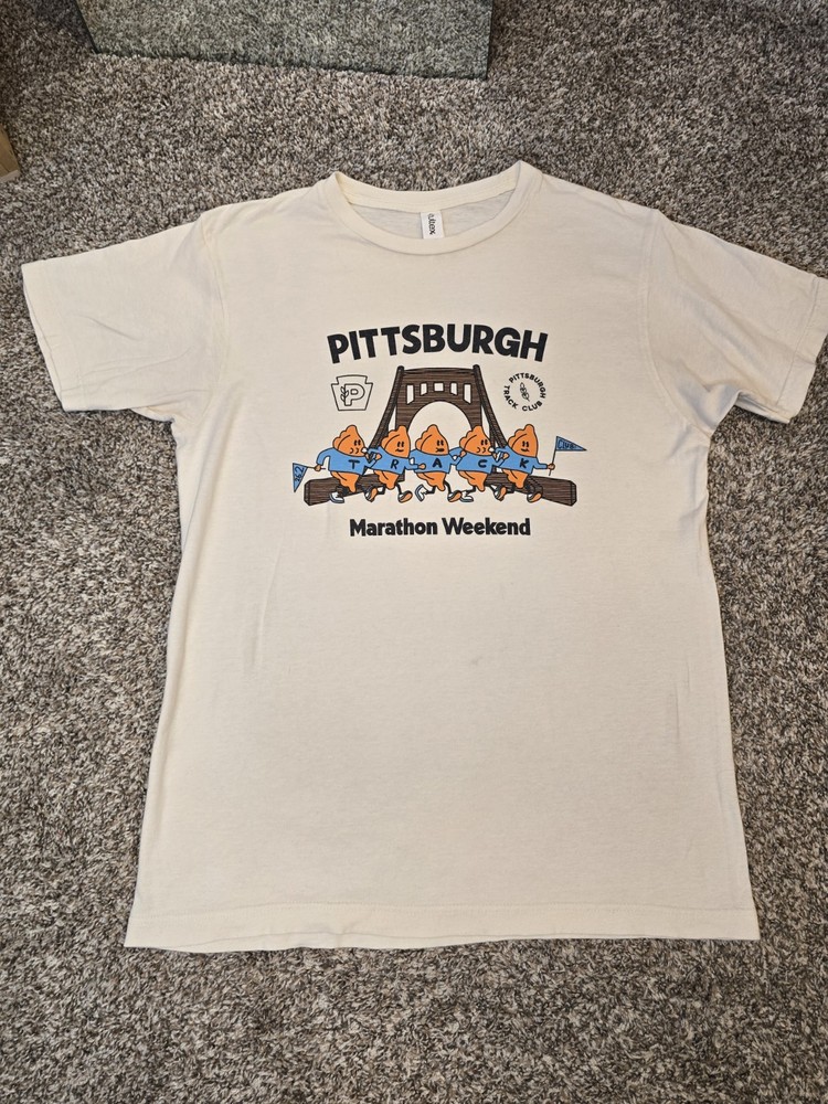 Tultex Cream Pittsburgh Marathon Weekend Graphic Tee Size Medium