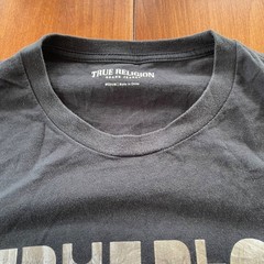 True Religion Metallic Screen Print T-Shirt Black Silver Sz MED Cotton