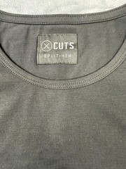 CUTS Clothing Split-Hem Crewneck T-Shirt Mens Large Black Pyca Pro NWOT