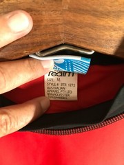 The Realm High Neck T Shirt Mens Medium Red Black Stretch Activewear Outdoor Tee