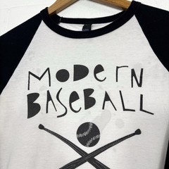 2010s Modern Baseball Raglan T-Shirt Indie Band Tour Tee Size XS