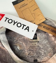 Official Licensed TOYOTA Camouflage Camo Crew T-Shirt (Men’s Large) New With Tag