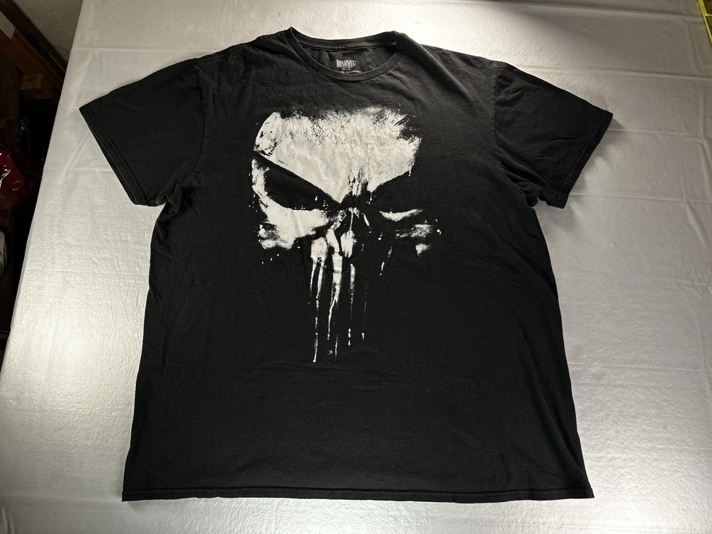 Marvel Punisher Shirt Adult XL Black Distressed Skull Graphic Mad Engine Tee
