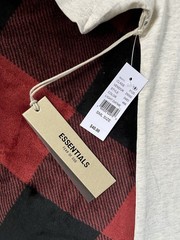Essentials Fear of God ESSENTIALS Light Oatmeal Logo Graphic Tee Men’s S